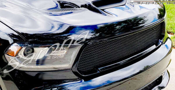 2011-2013 Dodge Durango Grill