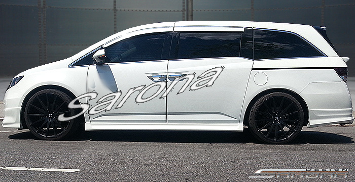2011-2017 Honda Odyssey Side Skirts