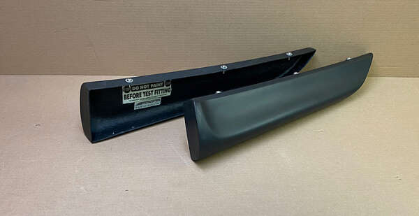 2019-2023 Mercedes-Benz Sprinter Side Skirts