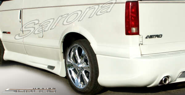 1995-2005 Chevrolet Astro Side Skirts