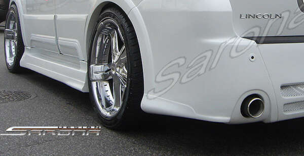 2003-2006 Lincoln Navigator Side Skirts
