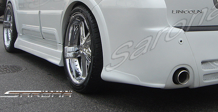 2003-2006 Lincoln Navigator Side Skirts 2003-2006 Lincoln Navigator Side Skirts