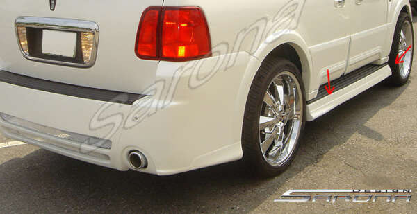2003-2006 Lincoln Navigator Side Skirts