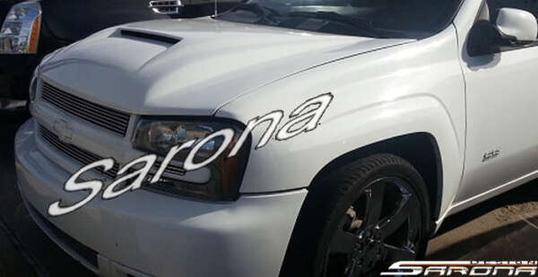 2002-2009 Chevrolet Trailblazer Hood