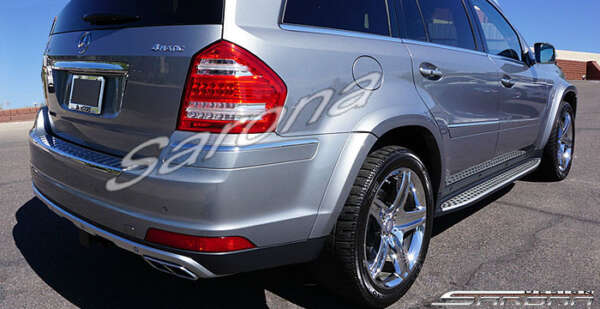 2010-2012 Mercedes-Benz GL Fender Flares
