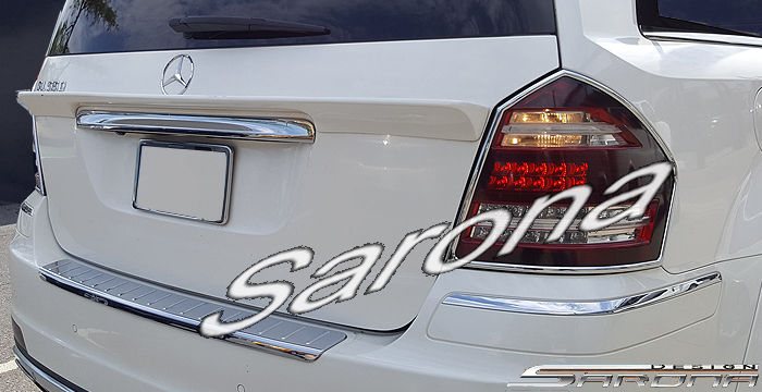 2007-2012 Mercedes-Benz GL Trunk Wing 2007-2012 Mercedes-Benz GL Trunk Wing