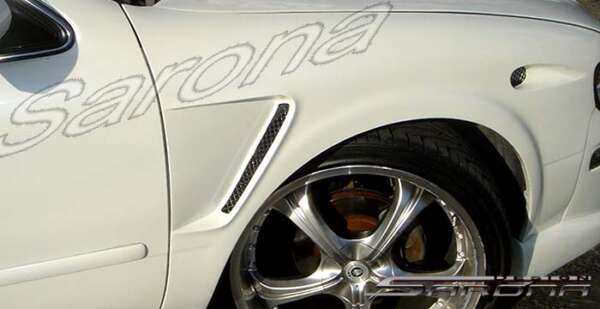 1995-1999 Nissan Maxima Fenders