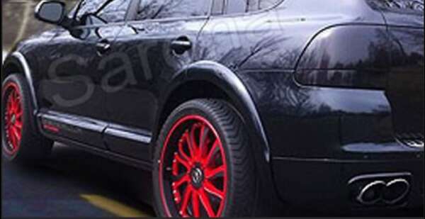 2002-2006 Porsche Cayenne Side Skirts